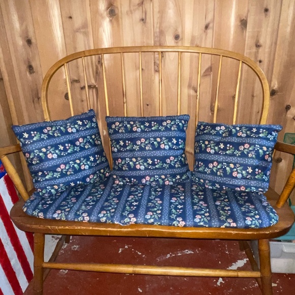 Bench